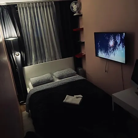 Chambre Confortable Disponible A Ginevra