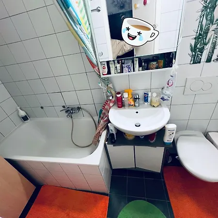 Chambre Confortable Disponible A